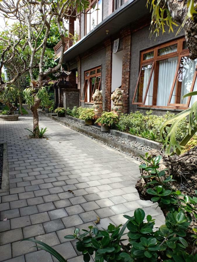 Pondok Narita Apartamento Sanur Exterior foto